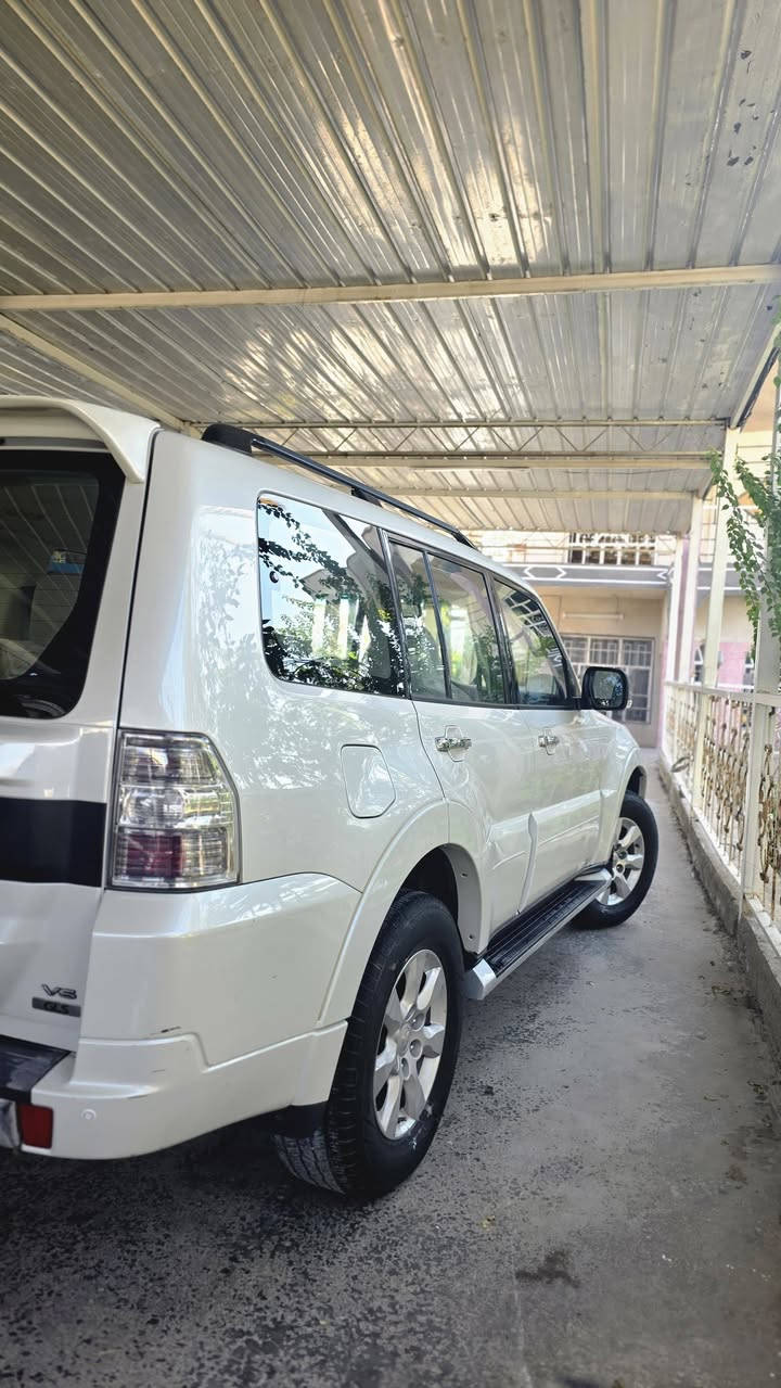 سلا عليكم
باجيرو               2017
مكفوله كفاله عامه من كل النواحي 
مواصفات.    عاديه
تحكم ستيرن جهتين
مري شفط
ماشيه 124 الف حقيقي
سونار بل منشور 
مكينه.    3،600
مكان بغداد الشعب
سياره اخت الزيرو
السعر                                          (178)
وبي مجال 
الرقم *********** واتساب 
مع تحياتي للجميع 🌹
