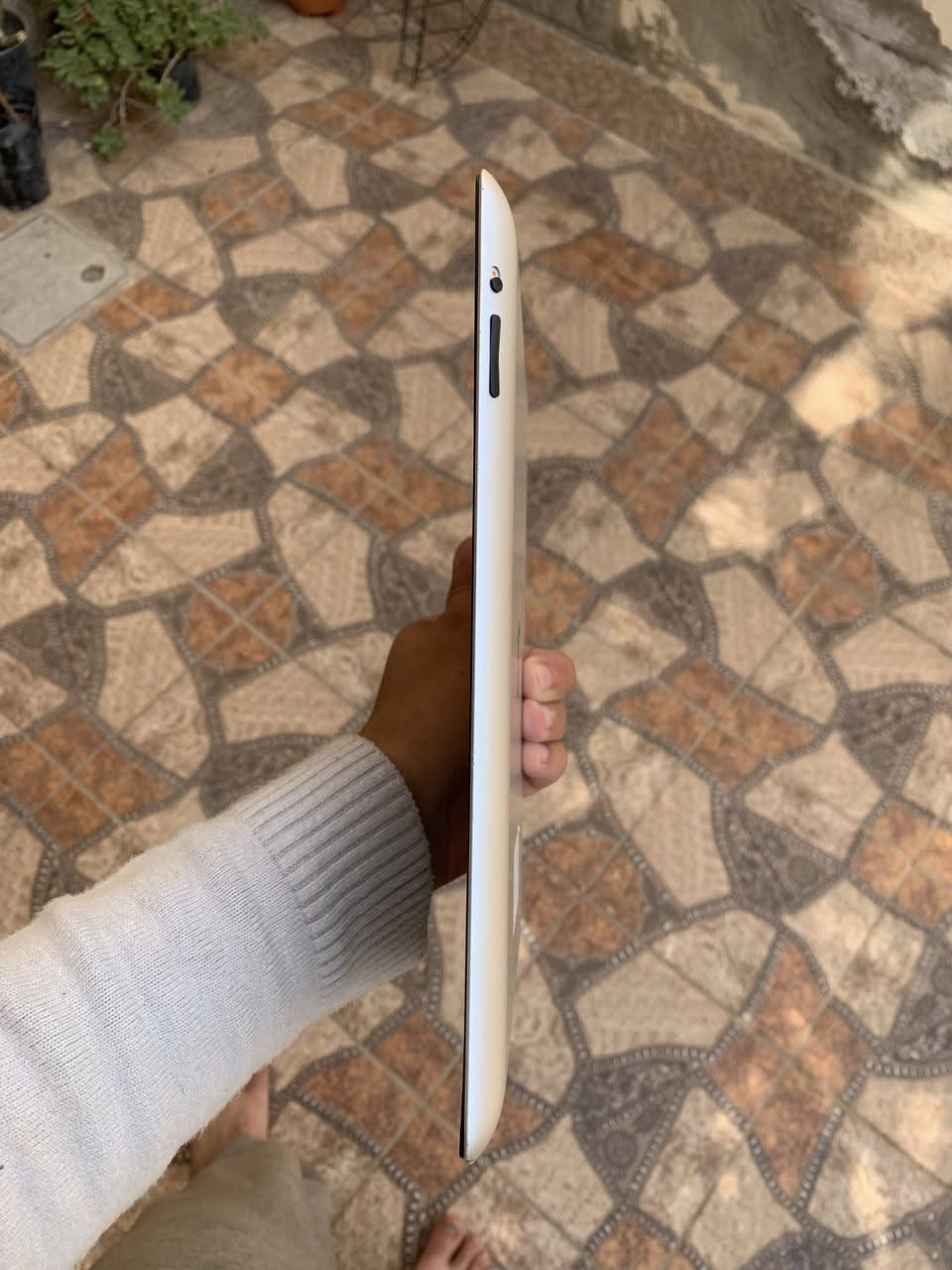 السلام عليكم 
ايباد تابليت ايفون كلشي بس شغال 
مال بيت نظيف ، سعره بـ ٥٠ الف


**إذا كنت صاحب هذا الإعلان وتريد حذفه لأي سبب، رجاءا أرسل رسالة إلى الدعم الفني**