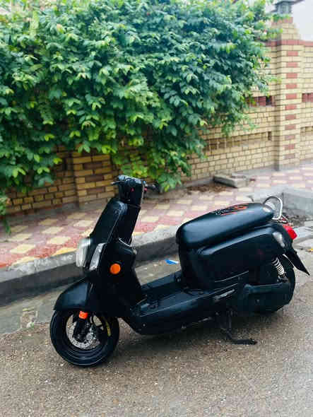 السلام عليكم الدراجه للبيع رمبه صارله شهر نازله من الرمبه الدراجه شوفت عينك مكاني بغداد الاعطيفيه السعر 950الرقم ***********
