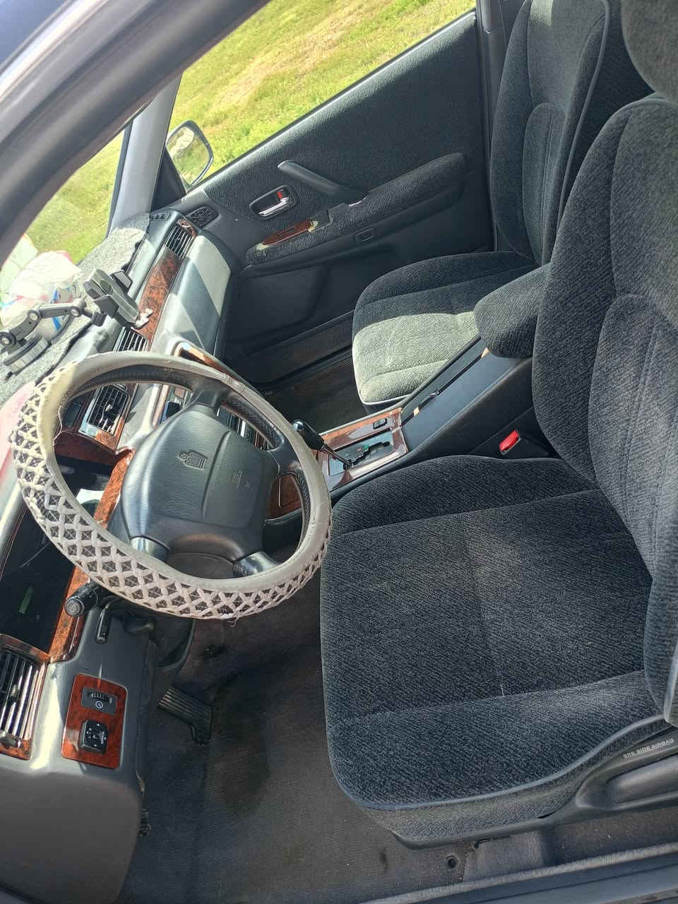 السلام عليكم
راس الثور للبيع سياره على وضع الشريكه مال جناي محرك 2500فيشه رقم بابل مشروع وطني رقم انكليزي سياره ممفوله كير ومكينه وحداديه مال الشريكه 
السعر 95
ستفسار تصال فقط الخاص مقفل 
***********
***********
