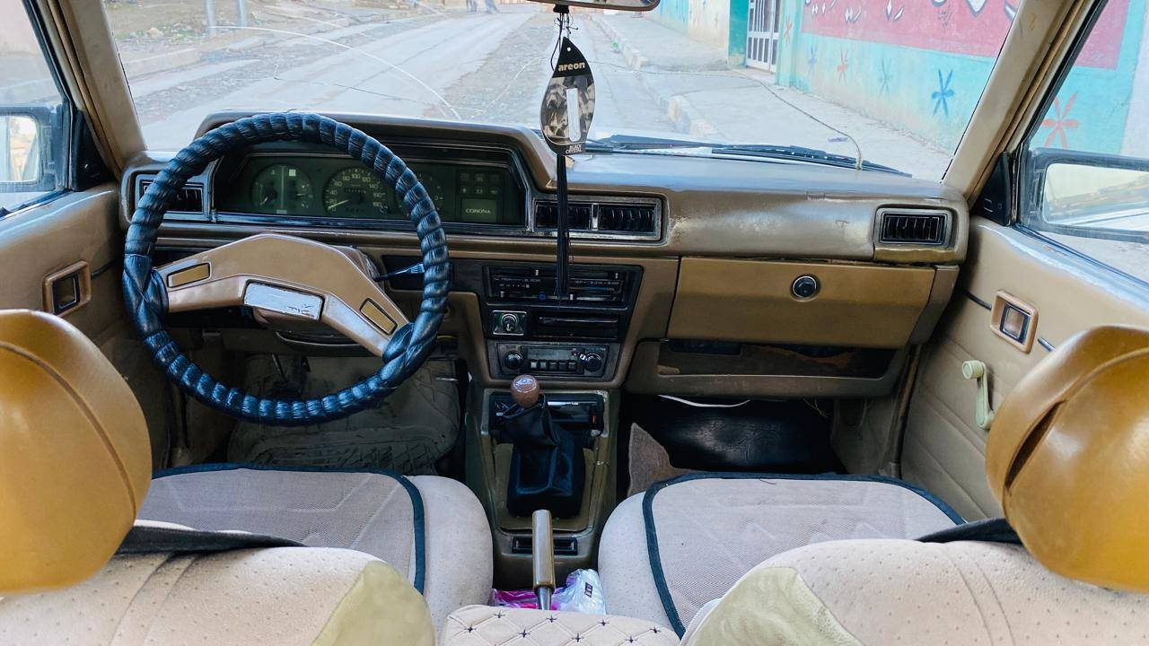 تويوتا كرونا 81 مصبوغة حزام رقم انكليزي نينوى سنوية عظم 2030 كابون بانزين بيها محرك كير اكسن شرط طخم تواير جدد تبريد شغال ثلج للبيع او مراوسة
السعر 36 و بيها مجال بسيط 
***********
‭0751 771 7027
