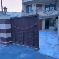 حي المعلمين شارع فلسطين • ٢٤٤م • دار مسلح طابقين