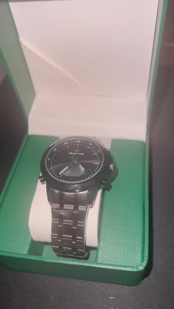 ساعتين للبيع
القطعة على ٢٥ الف بس


**إذا كنت صاحب هذا الإعلان وتريد حذفه لأي سبب، رجاءا أرسل رسالة إلى الدعم الفني**