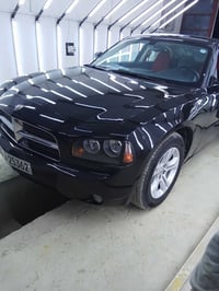 احبتي الكرام جارجر 10 سياره حلوه ونضيفه بيهه قطعتين صبغ بدون ايرباك عل...