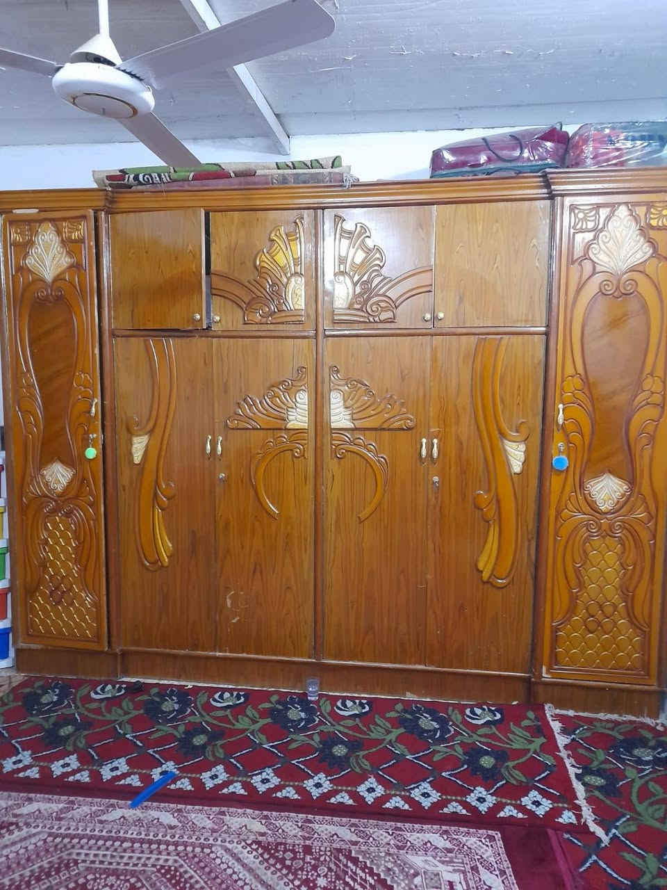 كنتور ٦ ابواب نضيف كلش ٢٢٥ الف مكان بغداد شعله  جكوك موجود توصيل داخل بغداد ***********
