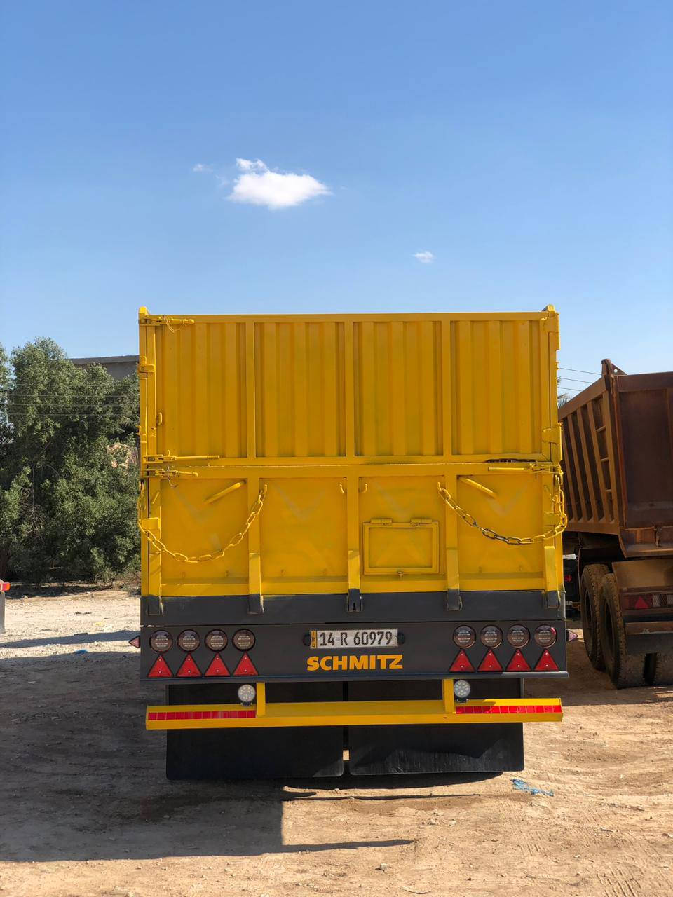 للبيع سكانيا ١٩٩٩بم ونوزل مكينه V8 530  مربوطه اجناب ثابتة
***********\***********
