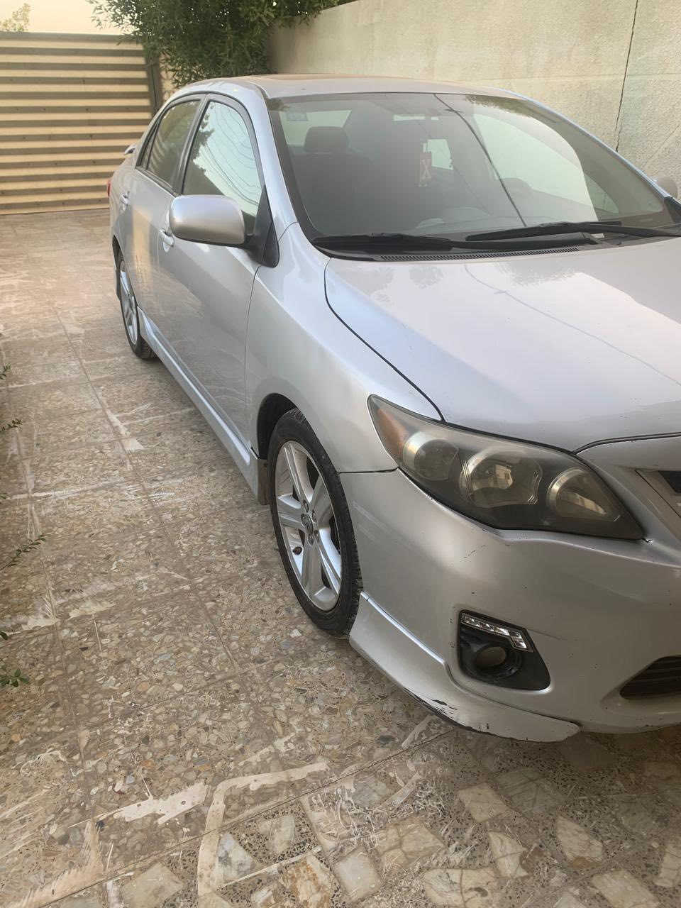 سيارة S رياضي فول جاهزة من كلشي تبريد تدفئة
حادثهه جاملغ وعندي انضرب الباب وتبدل 
سيارة مال جني وبالعافية عالياخذهه
السيارة ماشية 153 كيلو
المواصفات منحجي بيهه لان السيارة فول فتحة تحكم ستيرن شاشة وباقي المواصفات معروفة
السعر 135 وبيهه مجال بسيط
للتواصل اتصال او واتساب
***********
