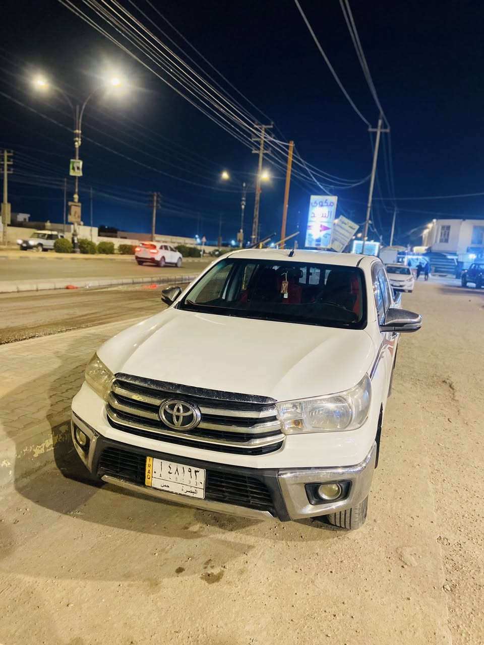 السلام عليكم سياره للبيع موديل 2018 مكفوله من الكلبه والتجيه سياره اوتماتيك رقم بصره سنويه جديده 
بيها صبغات 
عنوان ميسان 
السعر 178 بيها مجال
***********
