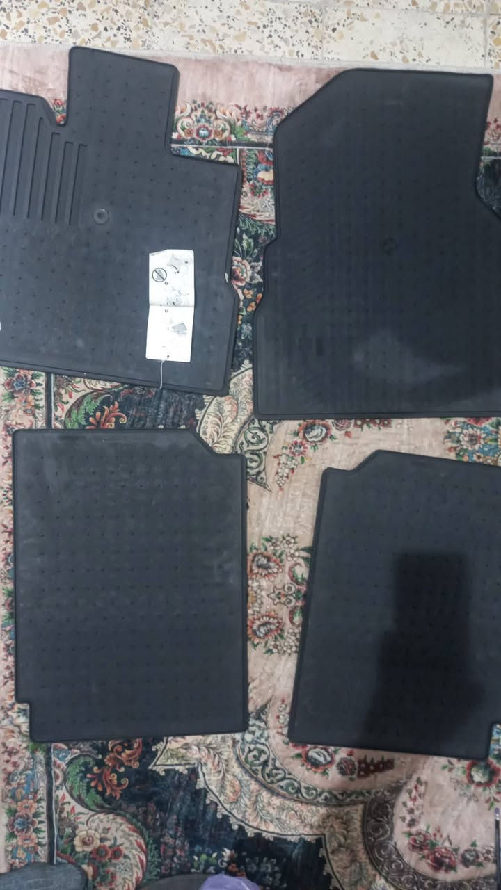 من رخصة الادمن السلام عليكم ورحمة الله توفر عندي ارضيات كاربد وشيفروليه إكوينوكس موديلات 2010-2017 وايضا يرهم على جي إم سي تيرين الظهر مالته محبب جودة عالية مصنع من مواد البولي بروبيلين و إيثيلين بروبيلين هذه المواد ما تخلي يطلع ريحه للإستفسار عن السعر راسلني واتساب ***********
