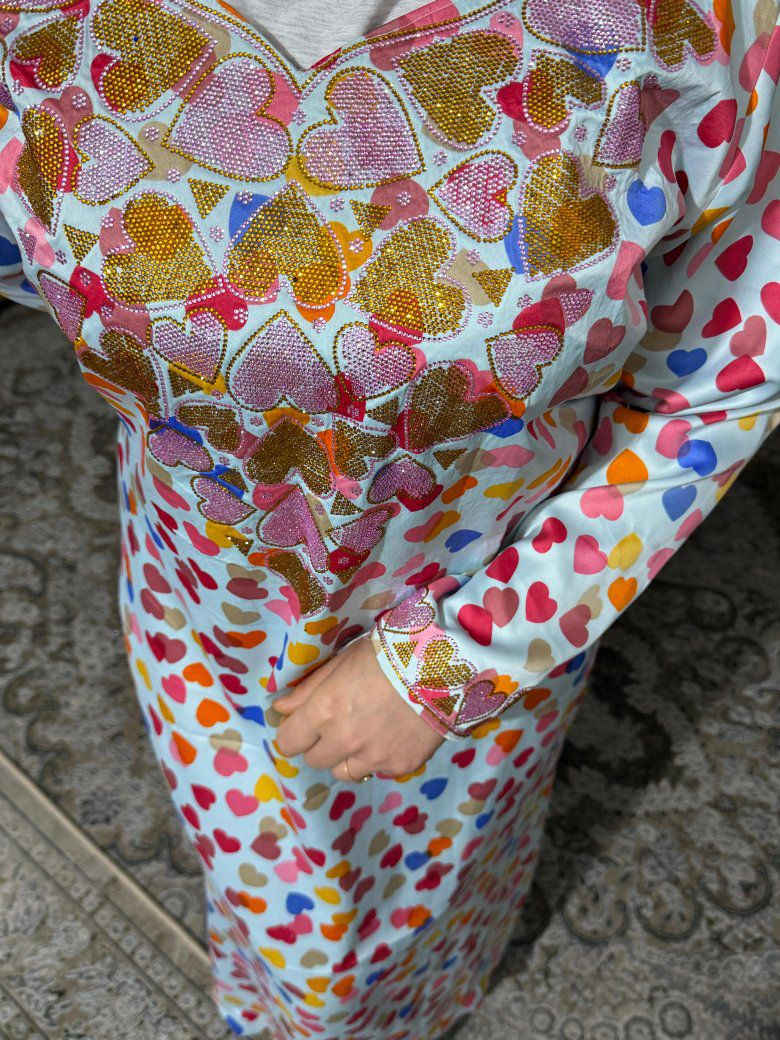 مخاوير بناتي اونسائيه السعر 35 القطعه


**إذا كنت صاحب هذا الإعلان وتريد حذفه لأي سبب، رجاءا أرسل رسالة إلى الدعم الفني**