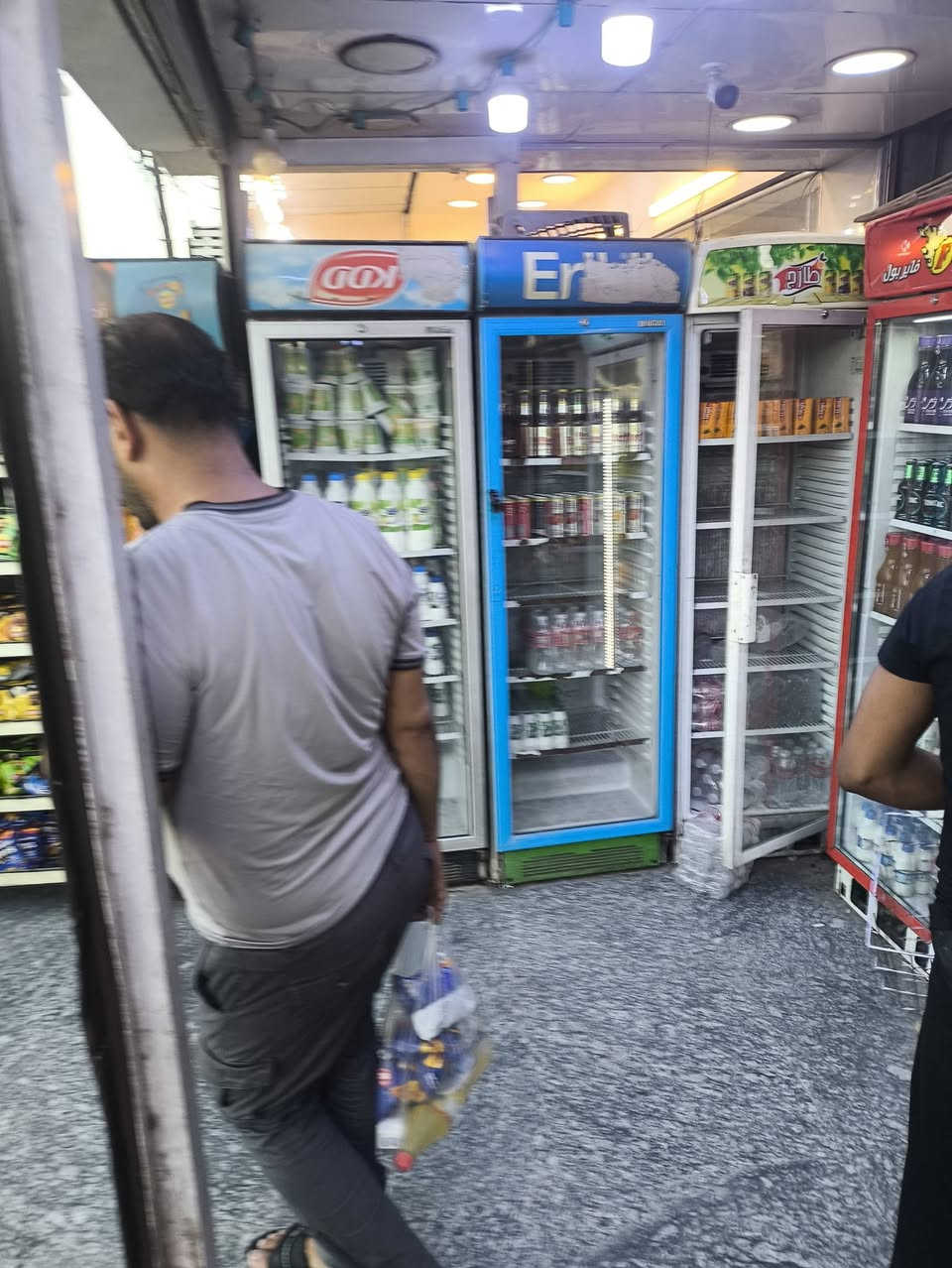 برادات للبيع كلهن نظاف وشغالات واسعار مناسبه مال واحد مستعجل ***********
