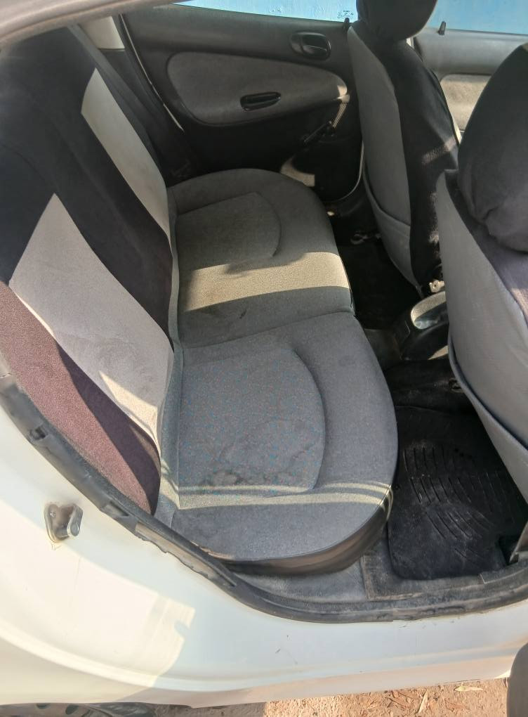 السلام عليكم بيجو ٢٠٦ موديل ٢٠٠٩ اللون ابيض رقم انكليزي تحويل جديد كير عادي  غرفه نظيفه محرك بدون صرف صدر لاباس تايرات نضيفه السعر ٣٥ $بغداد تقاطع درويش الاعلام *********** بغداد, العراق
