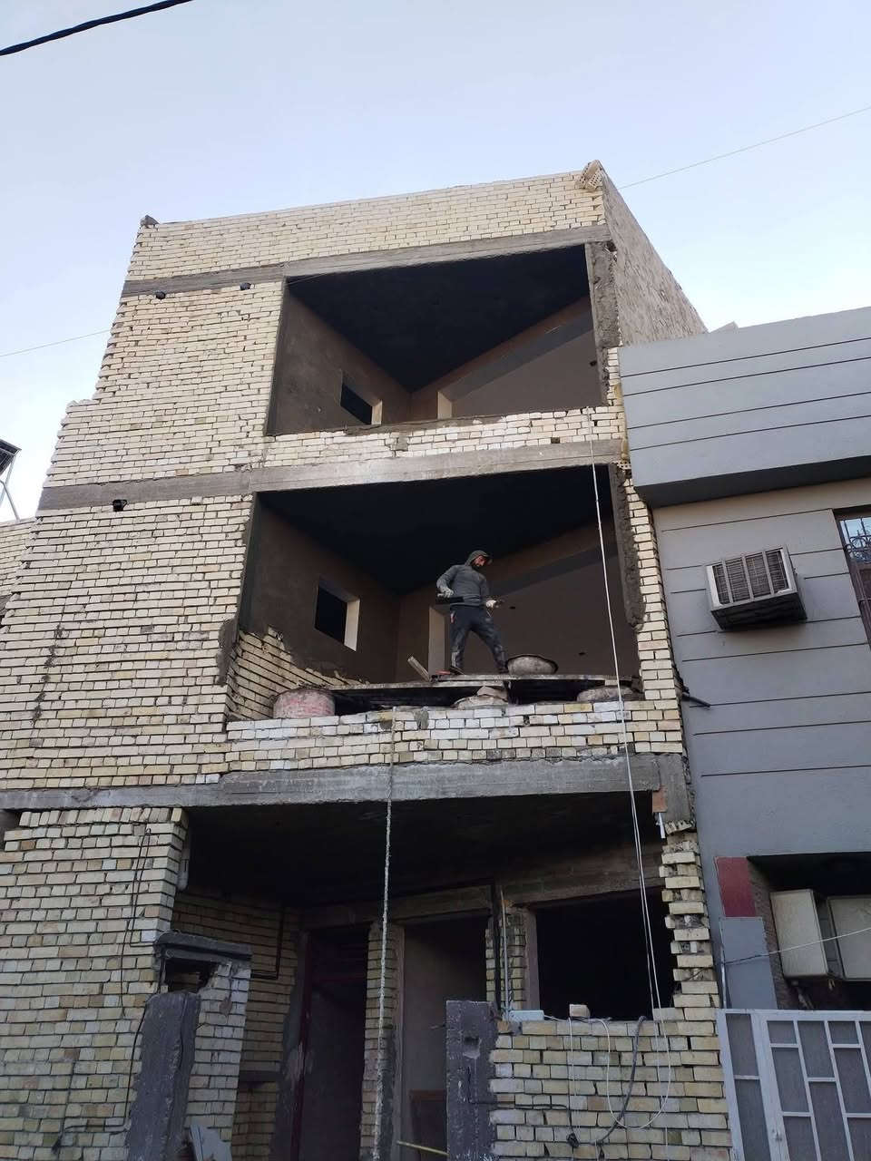 نموذج من أعمالنا واجها في بابل
***********
