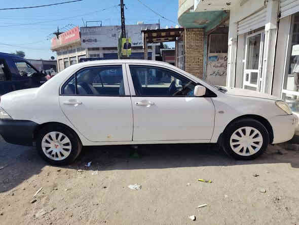 سلام عليكم لانسر للبيع ٢٠١١ مطلوب للشركة العامه أربعة أشهر وراعيه جاي يسدد واني متعهد بل تحويل مكينة خير من الله وكير صدرها جديد داخل نضيف  السعر المطلوب ٦٨ وبيها مجال قليل المكان بغداد  المعامل رقم الهاتف *********** غير متواجده هل فيس
