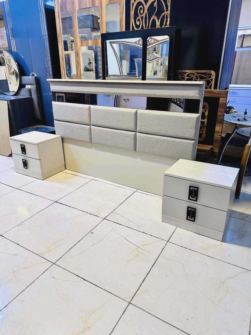 للبيع


**إذا كنت صاحب هذا الإعلان وتريد حذفه لأي سبب، رجاءا أرسل رسالة إلى الدعم الفني**