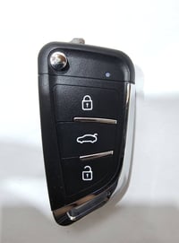 بصمات • اكسسوارات سيارات • كمية متوفرة