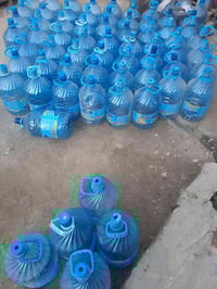 عندي هاي الادباب الي يريدهن يتصل 07721125697