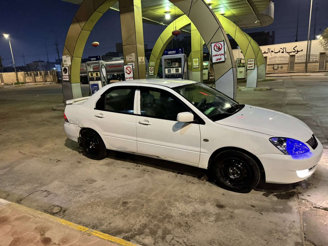 السلام عليكم لانسر بومه  ٢٠٠٧
السياره كير محرك تبريد محرك ٢٠٠٠ رقمها بصره وسنويتها منتهيه وعنوانه بصره وراعيه صديقي بيه شويه ملاحضات بالبدي خياسات بمكانات كير محرك تبريد تخم تاير كله كفاله سعر ٦٥ وبيه مجال بسيط عنواني بصره 
***********
