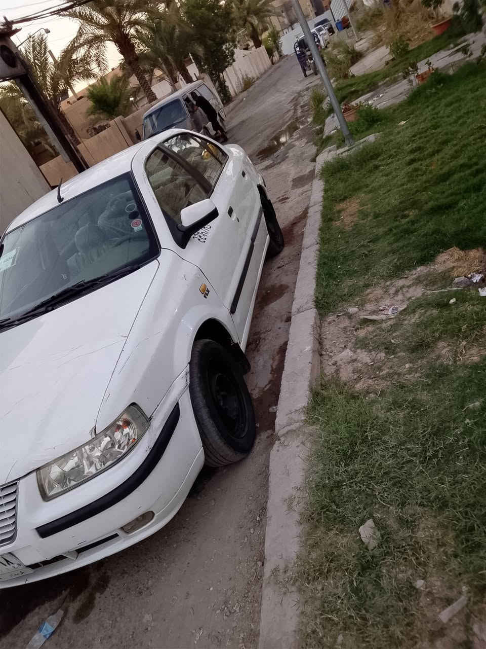سلام عليكم سمند كربلاء ٢٠١٠ بيها جاملغ امامي ليسره بي صبغ  وبيها طخه بسيطه بل هلال مثل ما واضح بصوره مكان سياره بغداد بياع سعر ٣١ وبيها مجال 
رقمي ***********
