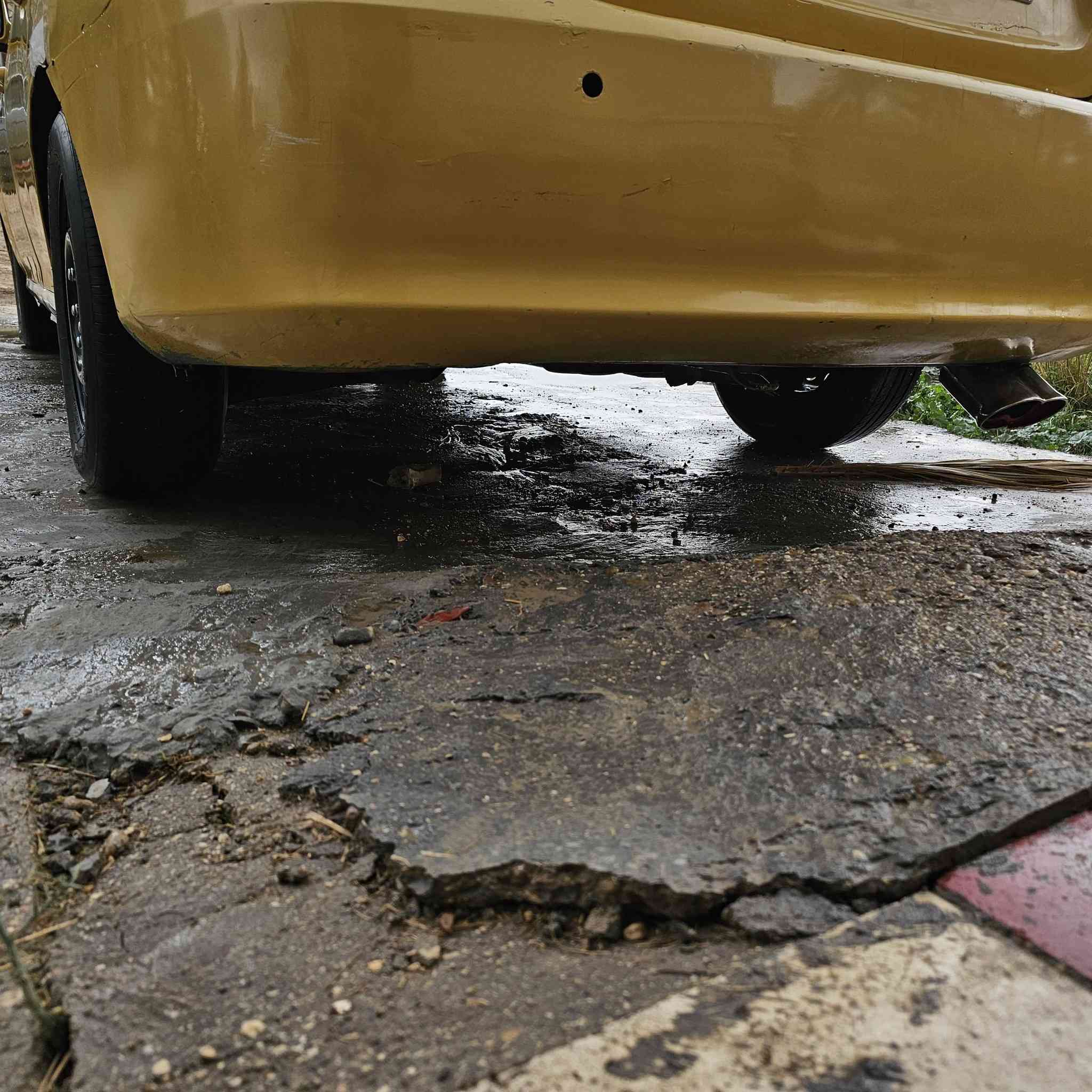 سلام عليكم لبيع النترا مقدس دكشن عالي خليجي رقم بغداد بسمي مصفره هيئه وغرامات سنويه ٣١
 
محرك وكير وحداديه وتايرات وتبريد وتتفئه كله جديد وكفاله 
رقمي ***********
