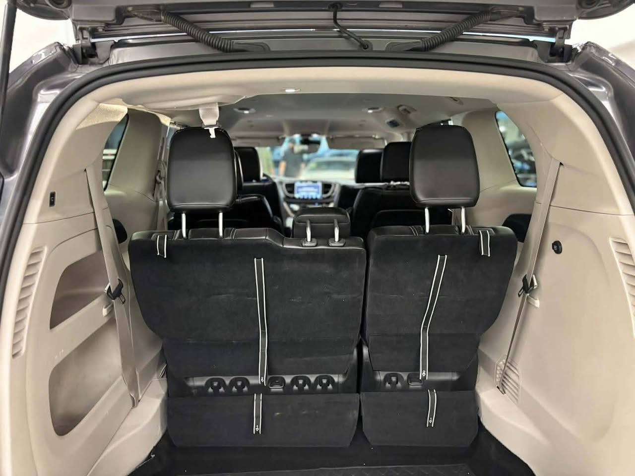 للبيع باسفيكا 2023 مواصفات تورينك
حادثهه موضح بالصور وبيهه طعجه اباب السلايت بالعراق حگ شبر ماشيه 76
 السياره حلوه ونظيفه وجاهزه من كل شي 
السعر 230 وبيه مجال. 
 ترهم مراوس بسعر اقل 
***********
