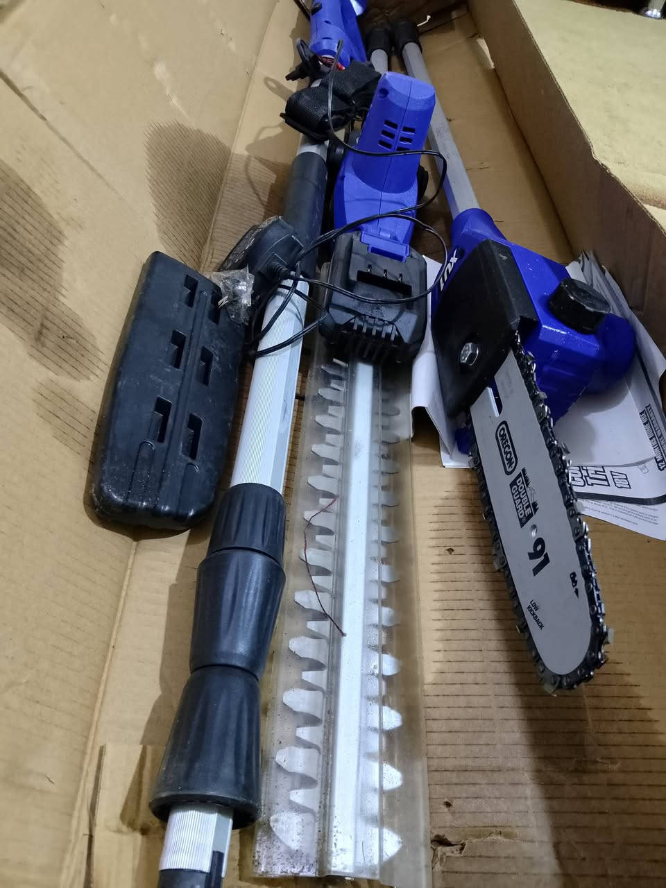 منشار تقليم اشجار وقطع اشجار شحن باله اوربي جديد كامل ملحقات 55الف منشار تقليم اشجار كهرباء بارك سايد 40الف


**إذا كنت صاحب هذا الإعلان وتريد حذفه لأي سبب، رجاءا أرسل رسالة إلى الدعم الفني**