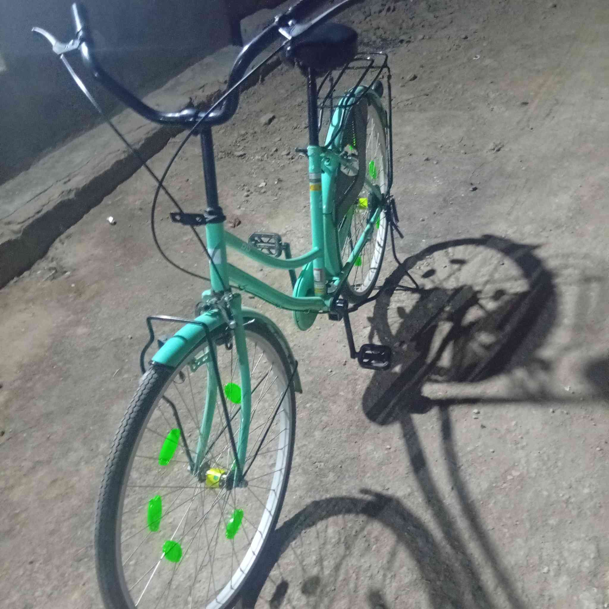 السلام عليكم شباب بسكل نظيف البيع السعر 140 وبي مجال ♥️


**إذا كنت صاحب هذا الإعلان وتريد حذفه لأي سبب، رجاءا أرسل رسالة إلى الدعم الفني**