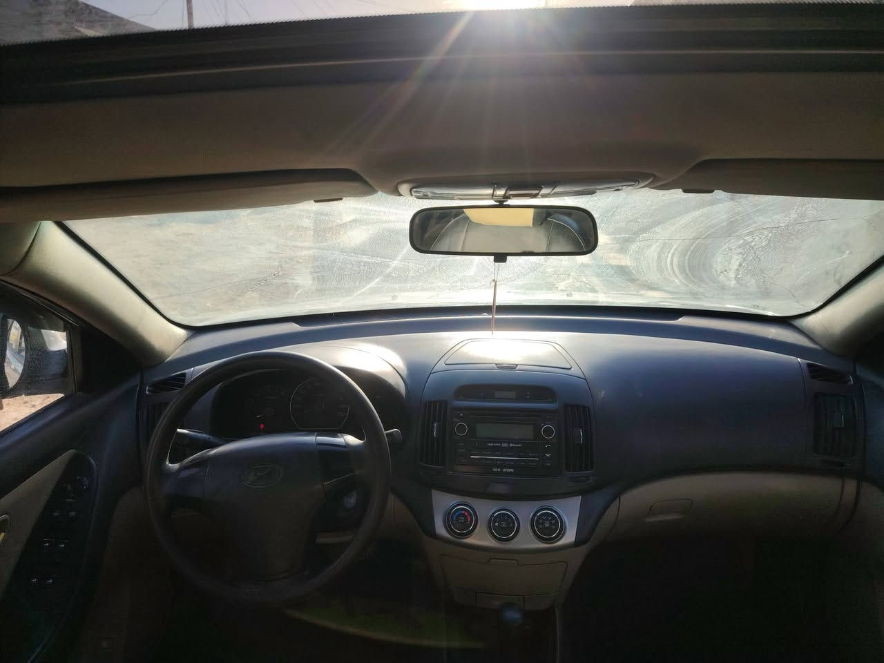 السلام عليكم
النترا ٢٠١١ رقم بغداد باسمي
سياره فول مواصفات مكينه ٢٠٠٠ جديده حداديه تخم تاير باتري جديد معايزه كلشي مكاني النجف الاشرف
السعر ١٠٥
الاستفسار ***********
