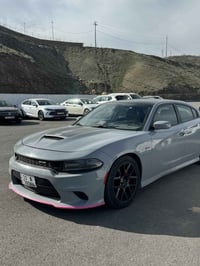 جارجر دايتونه ٢٠٢٢ لون سموك  جاملغ وباب صبغ بدون دواخل  السعر ٢٦٥ بدون...