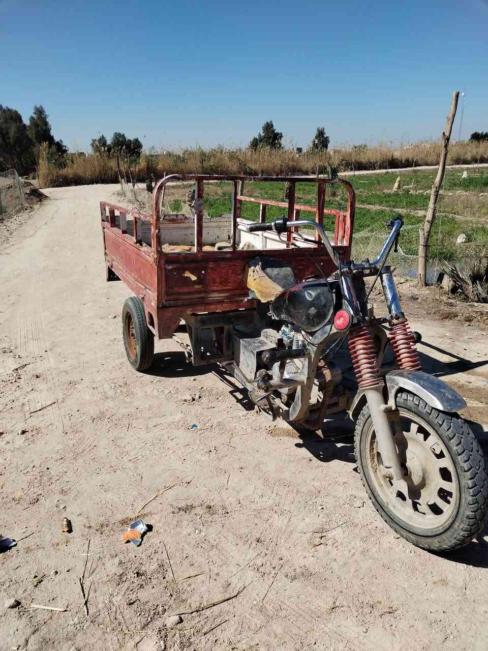 ستوته للبيع  امتيار كلك شاصي مكفول من لحيم ستوته كامله مكينته  وكير جديده شغاله  تواير جدد  سعر ٤٥٠ وبيه مجال مكاني ناصريه سوق شيوخ العكيكه رقمي *********** بيه وتساب
