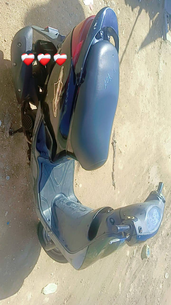 السلام عليكم درجه بريز   رنبه   جديدة
درجه كله بلاديه  خير من الله   شلعه ومعدال شغاله سلف وهندر مكينه خرسه ناعمه  كهربائيات كله شغال شاير يمنه يسره عداد كليو متر شغال الايت عالي ناصي كله شغال بريك مامي خلفي   مكفوله كفاله عامه جيب اي فيتر ليعجبك 
وراق كامله 
مكاني بغداد دولعي حسابات 
السعر 650
رقمي ***********
