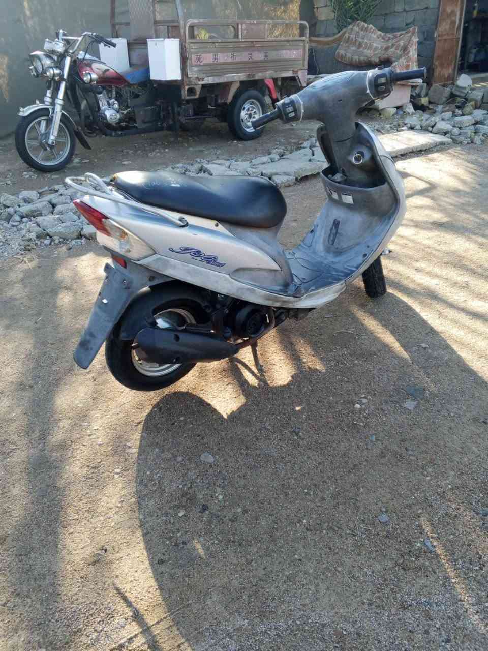 سلام عليكم
ماكس منغولي
٢٠٠٦
مكينه كفاله
كفر اصلي
بلاديه كله شغاله
مال حاويه صارله ٣ أشهر من طالعه
كهربائية جاهزه
سعره ٧٠٠ وبيه مجال
مكاني كربلاء طوريج السياحي
رقمي ***********
