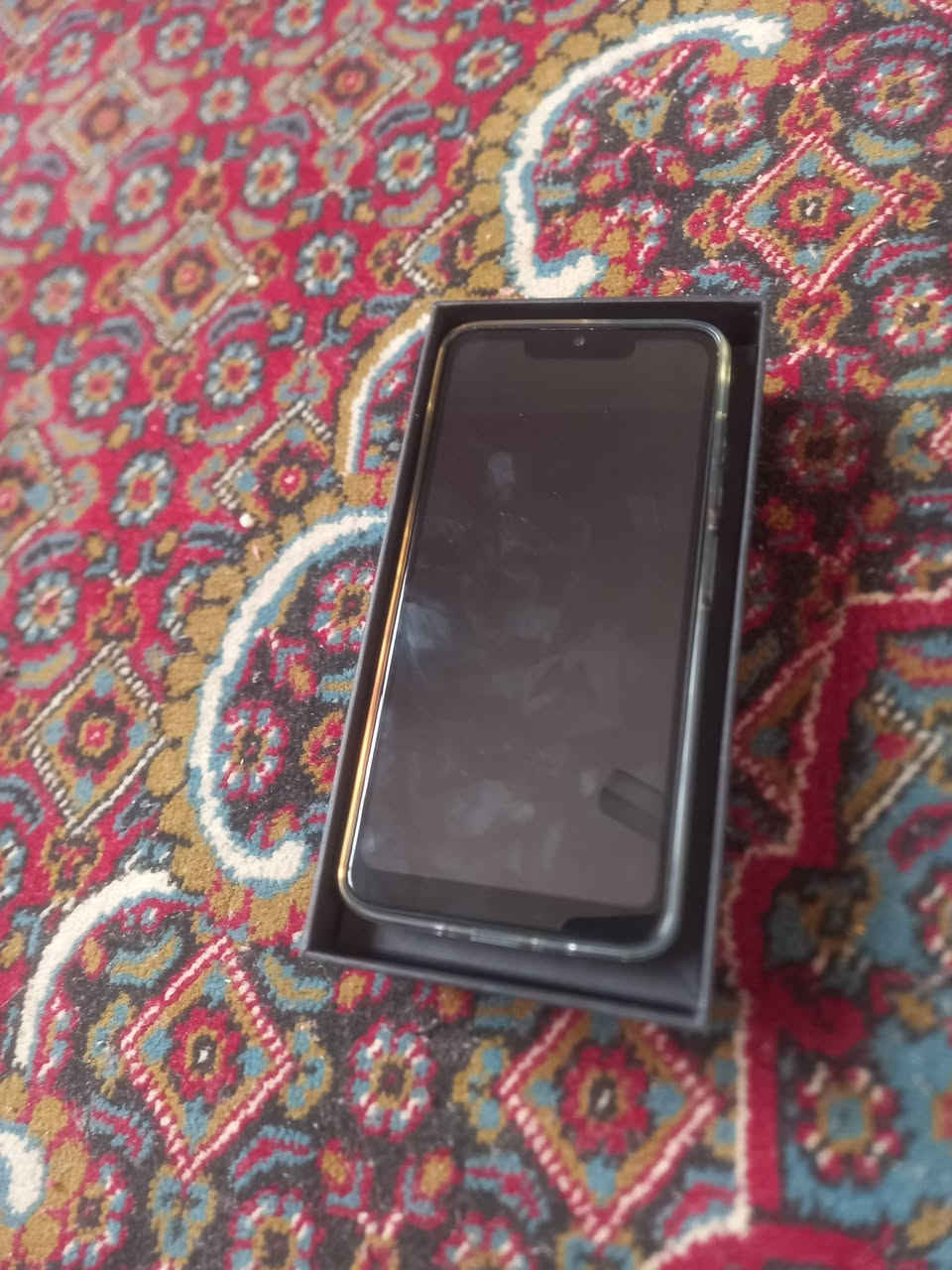 السلام عليكم خوان موبايل بوكو مقلد ايفون ١٣ فول جهاز بجيس بعده بس تحطله اميل مامستعمل قيم وخذ *********** شراي وتساب او يتصل
