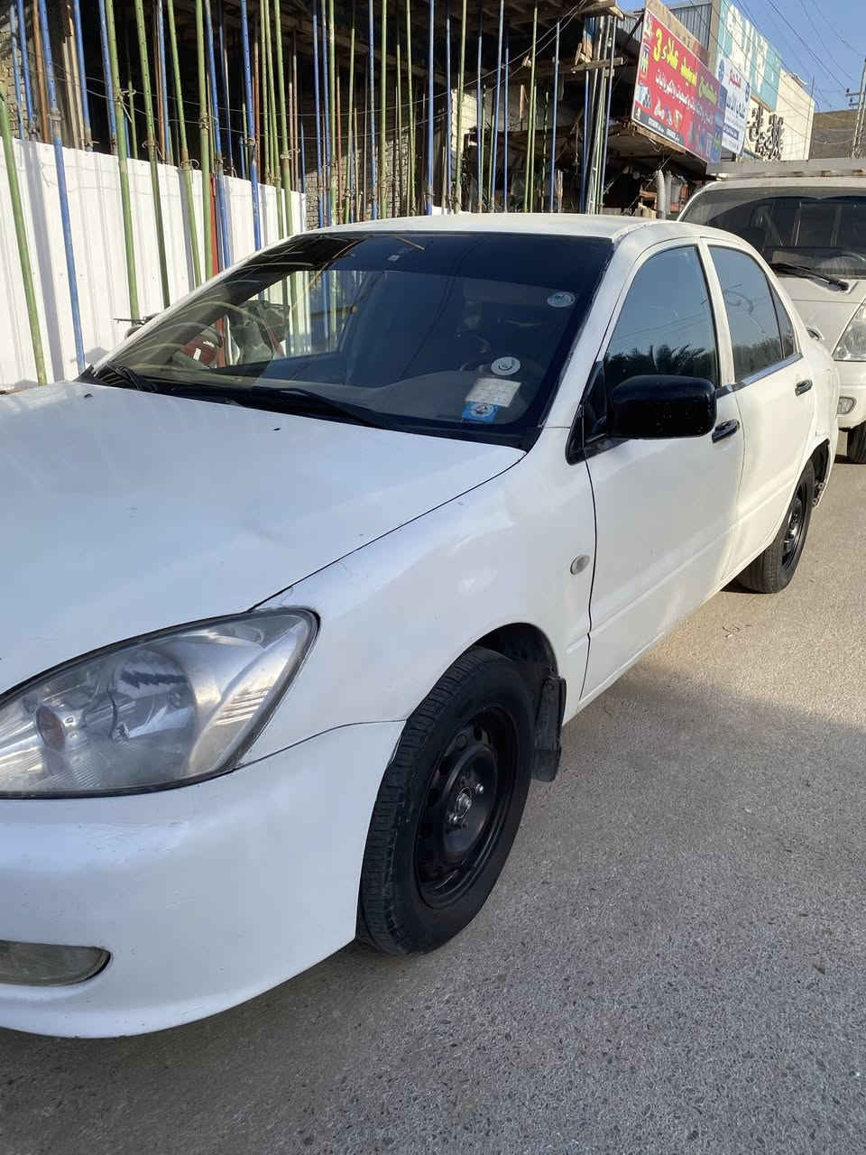 السلام عليكم 
ادوات  
٣٥ بيها مجال بسيط 
مكانها كربلاء 

***********
