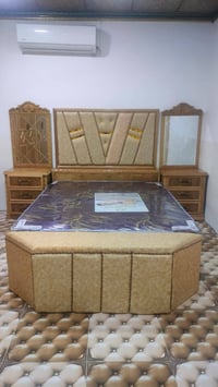 غرفة نوم • جديدة • خشب صاج ٥ ملم