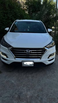 توسان 2019 رقم بغداد  حساسات امامي خلف اشارات بالمري ومري شفط اشارات ت...