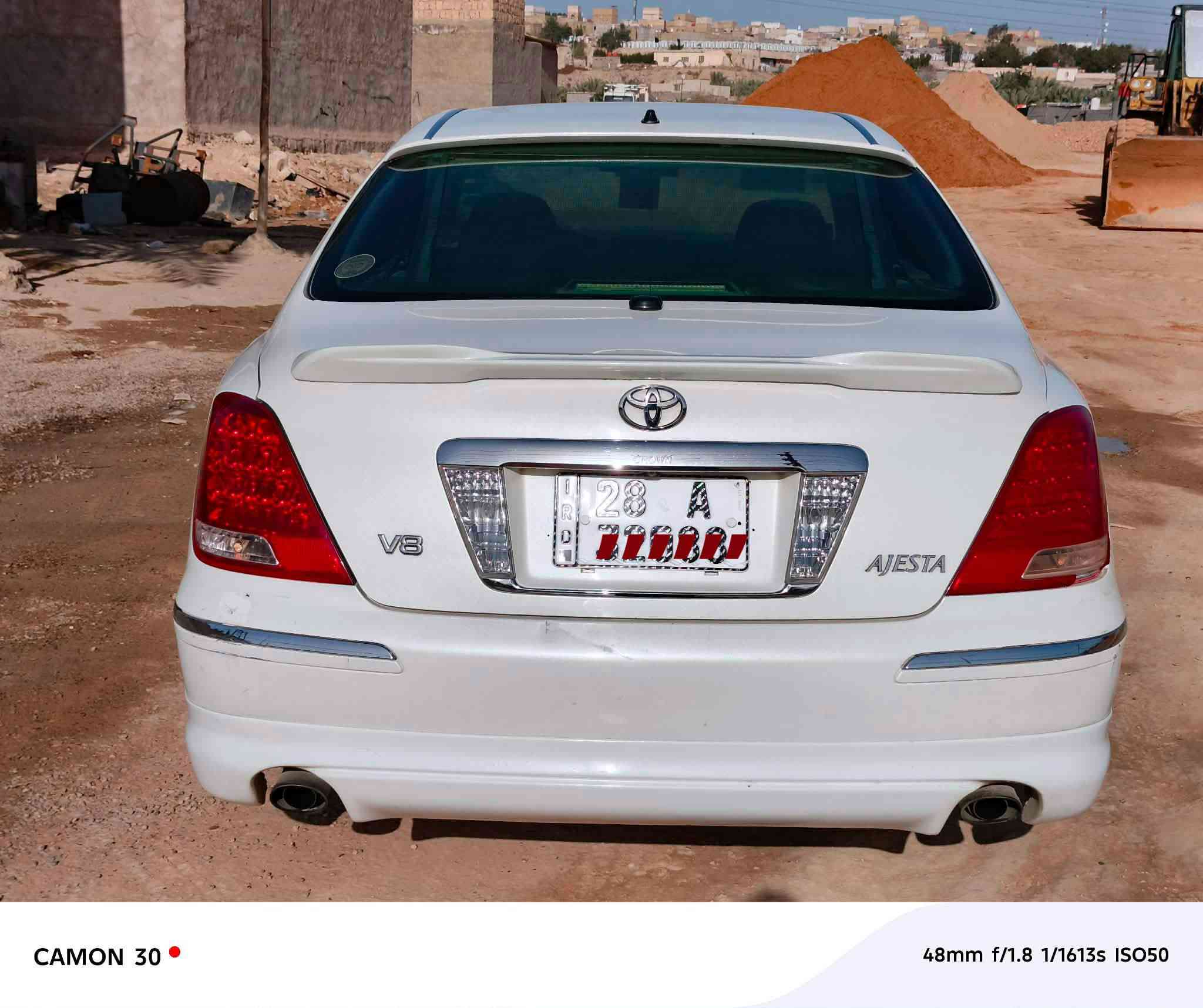 السلام عليكم 
ماجستا موديل 2005 اصل 

رقم نجف دولي تحويل ثاني يوم سنويه لغايه 2027

مكينه 8 سلندر 

5 دكم 

3 بردات

غرفه اسود جلد

تحويره النجف فوك وجوه

فوول سياره عده الفتحه

مكفوله من الكص والضربه القويه

السعر 155: وبيه مجال

***********
