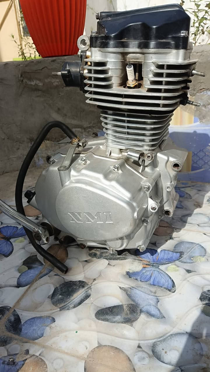 سلام عليكم مكينه للبيع شغاله العنوان كربلاء حي العسكري خلف محطه القادسيه للستفسار ***********
