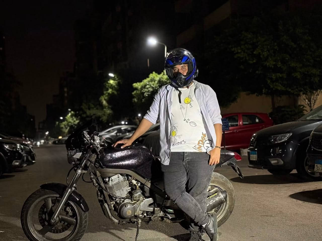 ياماها srx ٤٠٠ سي سي
البيع بالشكمان الستوك 

الموتوسيكل مغير بستم قبل كدا 

الموتوسيكل يعمل بكفائة 

المعاينة القاهرة مدينة نصر

01550010753


**إذا كنت صاحب هذا الإعلان وتريد حذفه لأي سبب، رجاءا أرسل رسالة إلى الدعم الفني**