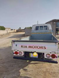 سياره كيا 19 للبيع محرك 2700 سياره جديده المكينه ما مفتوحه ولا سبانه م...