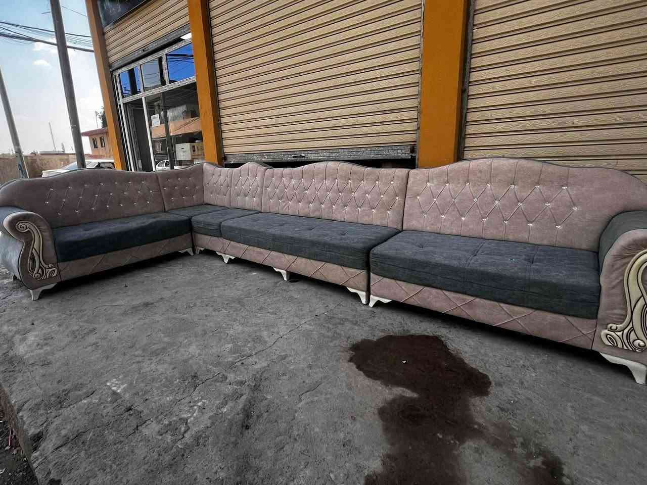 ديوان للبيع مابي اي. عيب حيل نضيف 
٧امتار ونص
عرض خاص 📍
سعره 190


**إذا كنت صاحب هذا الإعلان وتريد حذفه لأي سبب، رجاءا أرسل رسالة إلى الدعم الفني**