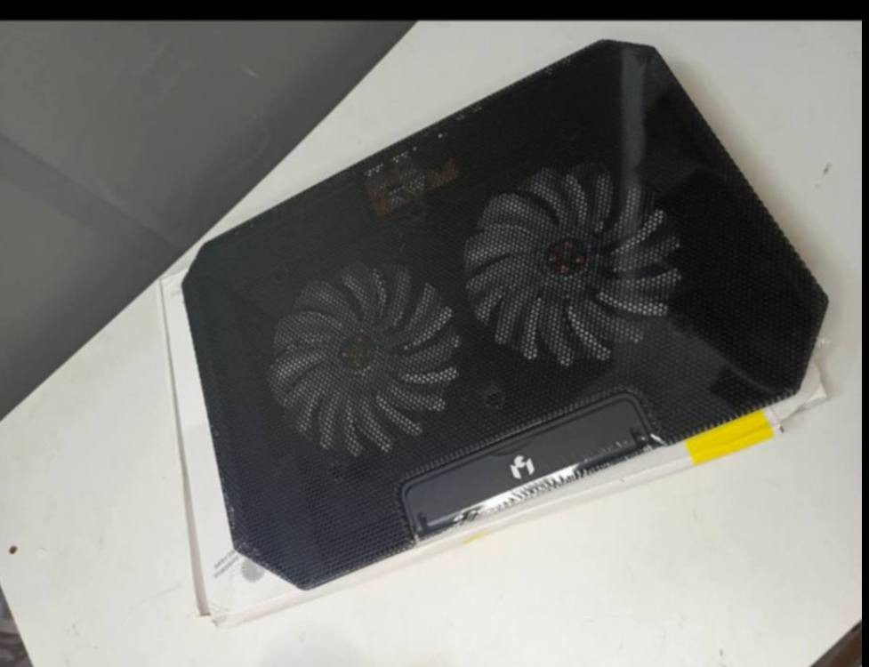 اليعجبه شيء يطي سعر متوفر جديد كله شغال


**إذا كنت صاحب هذا الإعلان وتريد حذفه لأي سبب، رجاءا أرسل رسالة إلى الدعم الفني**