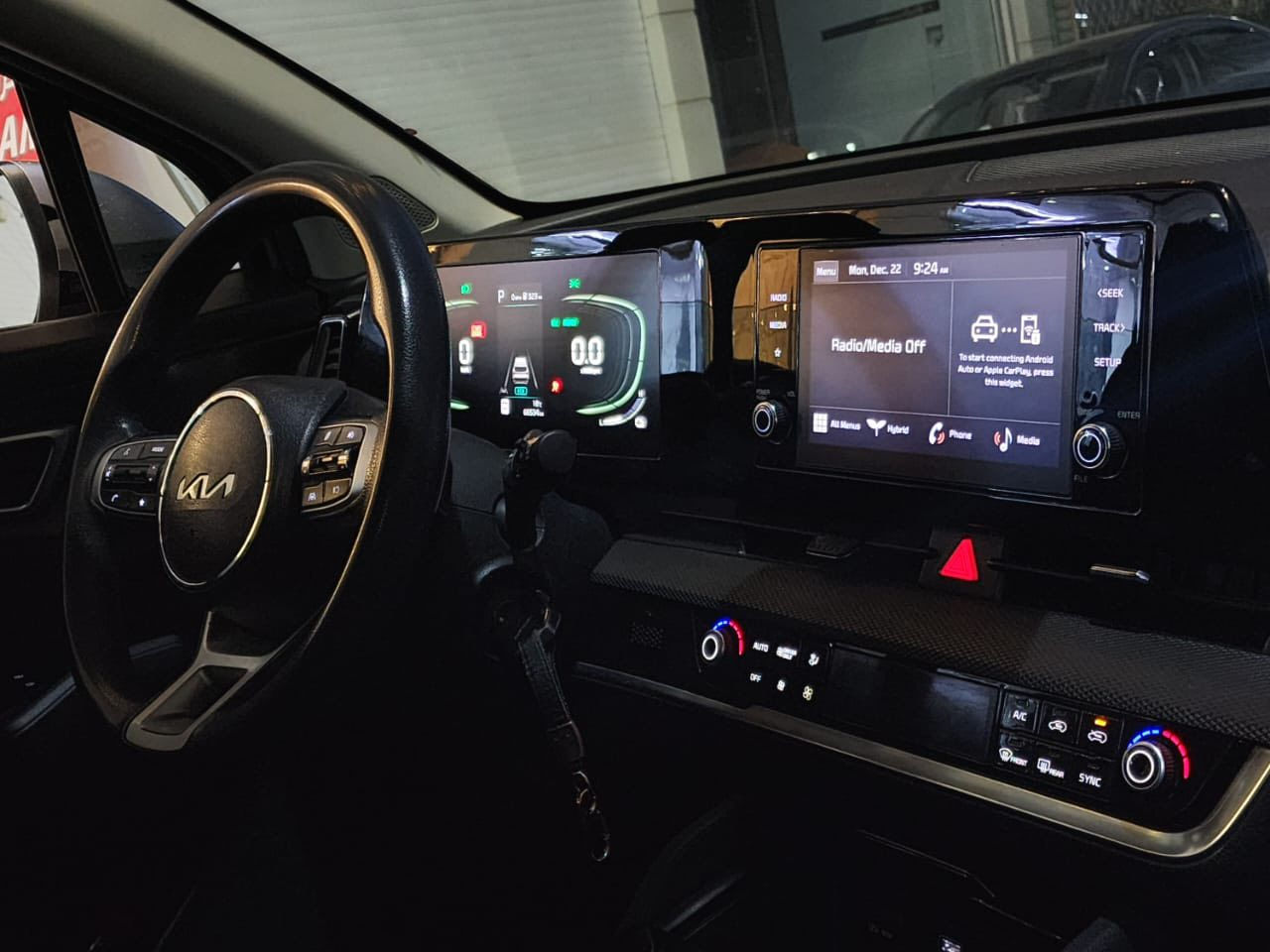 السلام عليك
سبورتج ٢٠٢٣ هايبرد
رقم بغداد 
وارد امريكي
ماشيه ٤٦ الف ميل
حادث خفيف   جاملغ بارد
باب صبغ
كشن كهرباء
كيجات الكترونيه متغيره
انضمه قياده
هاند بريك بصمه
تحديد مسار ذكي
مكان السيارة الكرادة
للاتصال علَ ***********
السعر 20 الف وبي مجال
