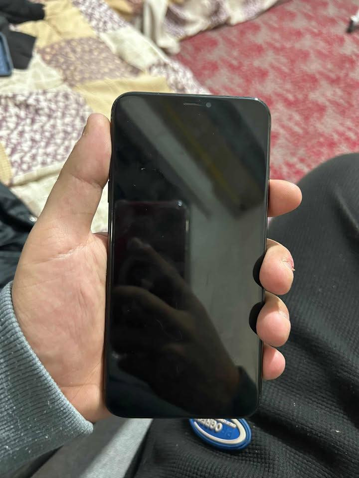 ايفون اكس ماكس
اصل فيس ايدي 

مغير شاشه 

بطاريه نسبه ١٠٠  بتدوم ٦ ساعات 

٦٤ جيجا

للبدل  على ١١ حتى لو كان فيه مشاكل


**إذا كنت صاحب هذا الإعلان وتريد حذفه لأي سبب، رجاءا أرسل رسالة إلى الدعم الفني**