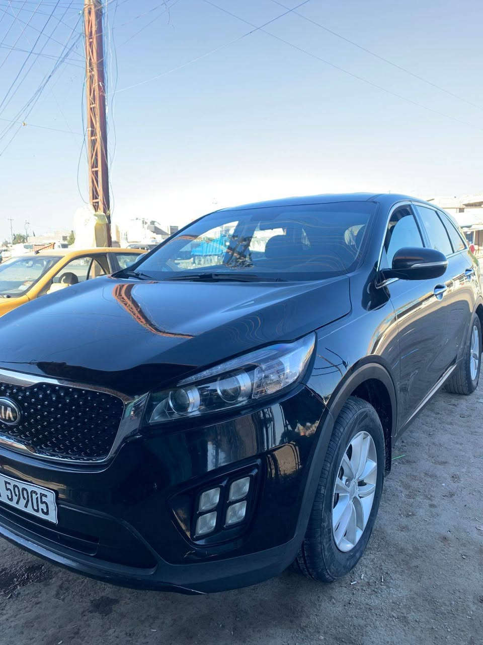 سورنتو ١٨ وارد امريكي حادثها فقط لبنيد بدون دواخل سياره مكينه كير صدر كفاله مكينه ٤ سياره نص فول رقمها كربلاء مشروع وطني يعني وين ميعجبك تحول ارقام وهزه جدد سنويه لل29 سياره تخم تاير سياره مال جناي جاهزه ما ناقصها اي شي عنوان بغداد ***********
