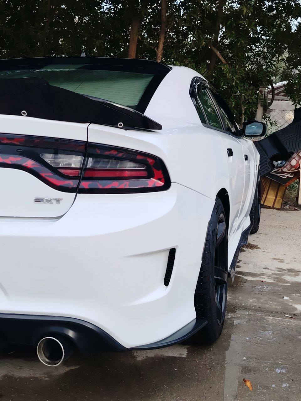 السلام عليكم جارجر موديل 2015 SXT مواصفات كشن كهرباء فتحه محدثه SRT
رقم بغداد تحويل مباشر  محرك 3600 السعر خاص راسلني وتساب او اتصال ***********///***********
