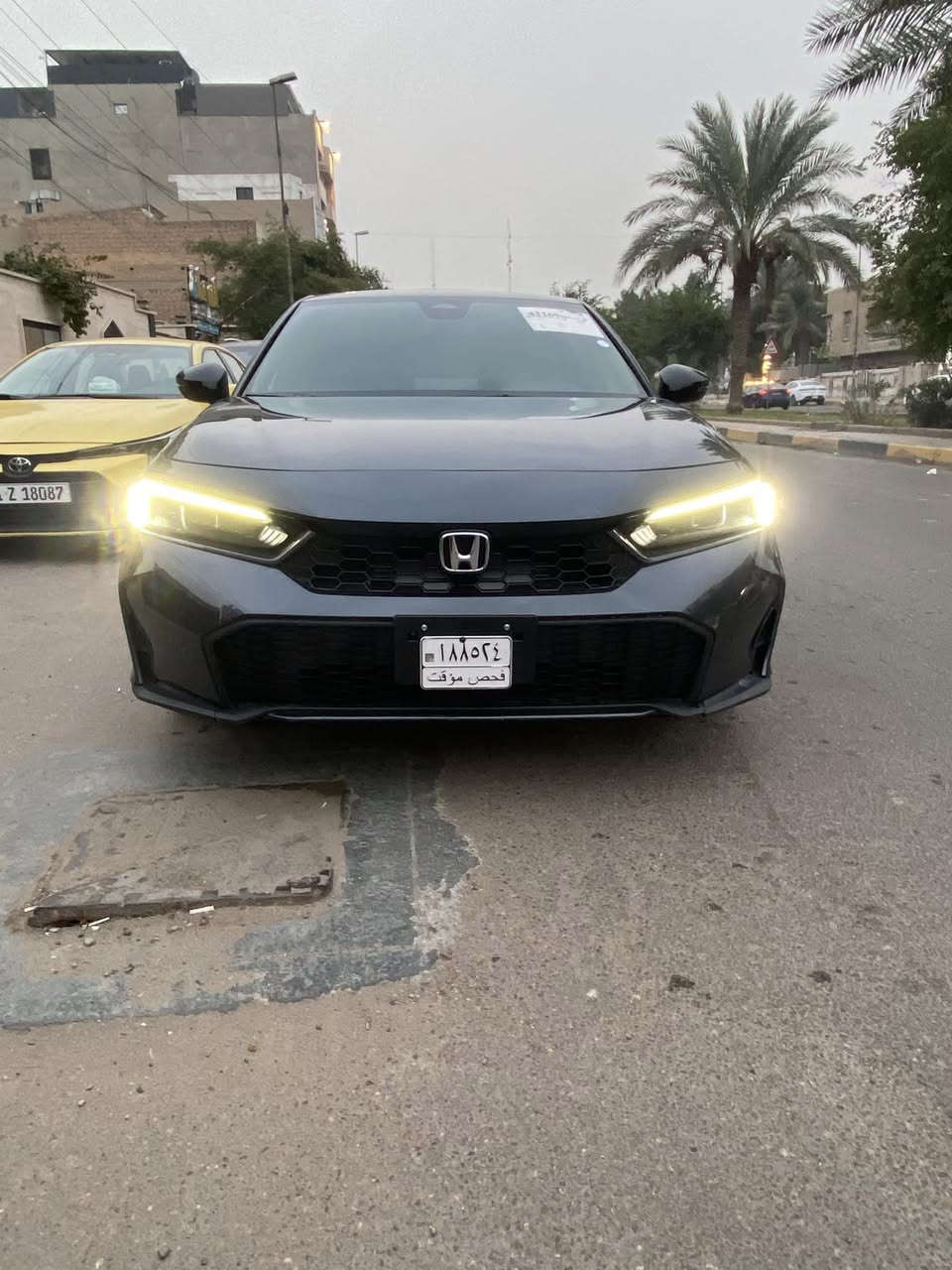 هوندا سيفيك هايبرد موديل ٢٠٢٥ وارد امريكي دخول جديد جاهزه السياره فول مواصفات تورنك  اي نقص مابيها مكينه ٢٠٠٠ ماشيه ٢١ ألف  حادثها فقط جاملغ ايسر بدون دواخل بجم مقفول السعر ١٦٨٠٠$ موجود بغداد شارع فلسطين للأستفسار ***********
