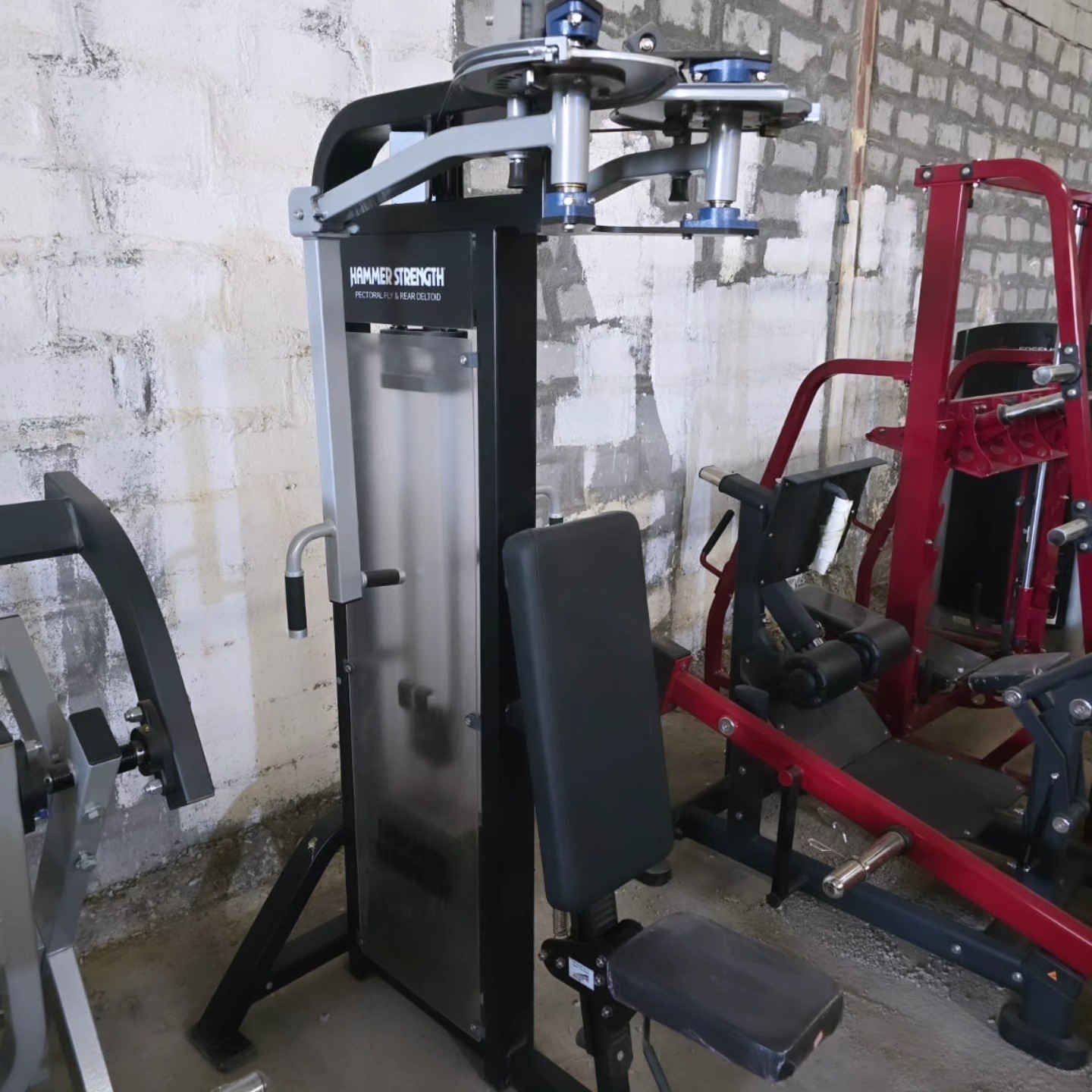 متوفر اجهزة فراشة جديدة للبيع الاتصال *********** / ***********
