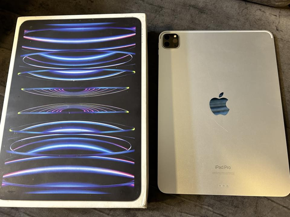 ايباد 11برو
المعالجM2
الذاكرة 128
البطارية 90
المكان بغداد قريب الشارقة ماعندي توصيل الشراي يتواصل خاص


**إذا كنت صاحب هذا الإعلان وتريد حذفه لأي سبب، رجاءا أرسل رسالة إلى الدعم الفني**