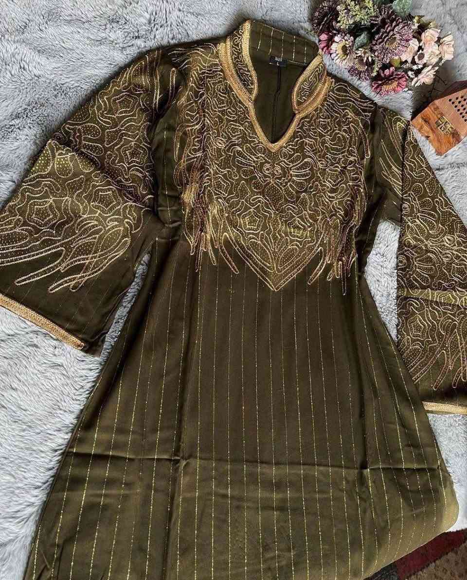 كشمير مطاط موديل المخاور الرمضانيه 

 مسيم تطريز مع ستراس قطعه راقية جدا 

قياس  L XL 2XL بغداد, العراق


**إذا كنت صاحب هذا الإعلان وتريد حذفه لأي سبب، رجاءا أرسل رسالة إلى الدعم الفني**